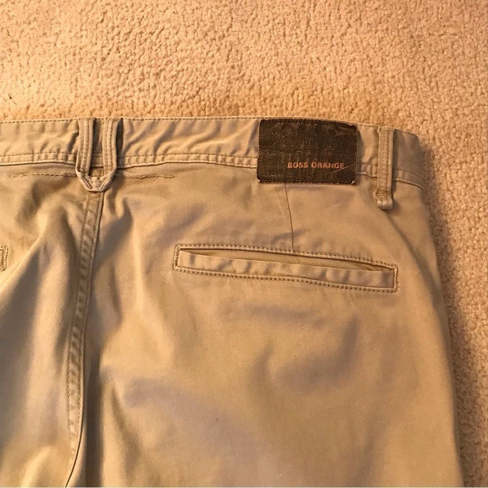 Hugo Boss khakis - Picture 6 of 9